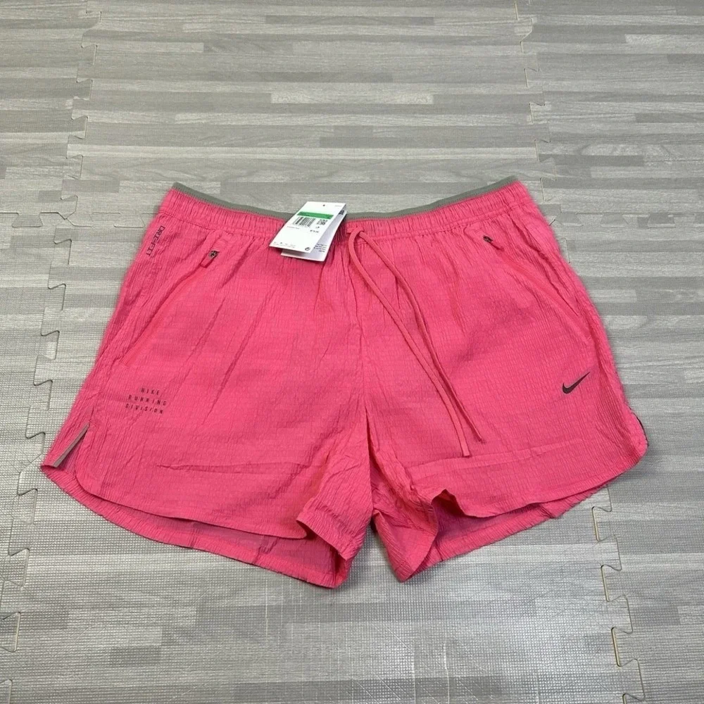Nike 2xl details